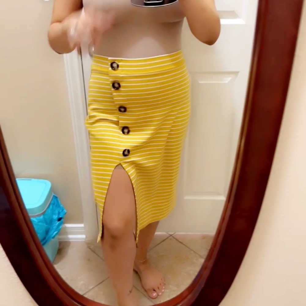 Popular Basics Yellow Striped Midi Skirt